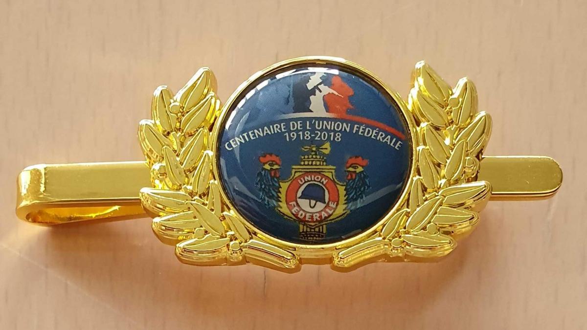 Pince à cravate