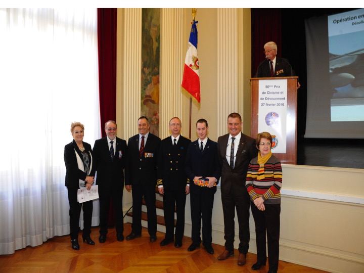 Photo avec le Préfet